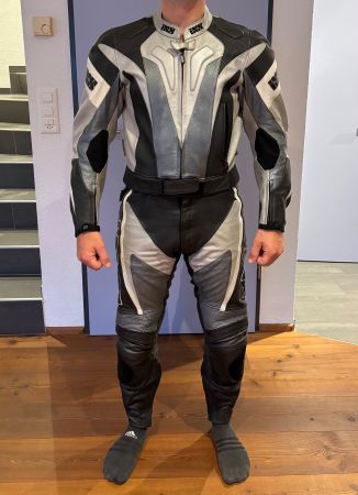 Motorradkombi Lederkombi Zweiteiler Gr. 50 IXS Top Zustand!
