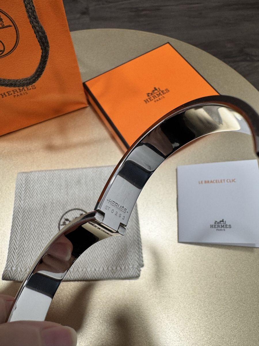 Hermès Bracelets: Hermès Clic H Bracelet - Pale Blue & Silver – Neuf (Voir description) à Thonex par Lux_brands01 3