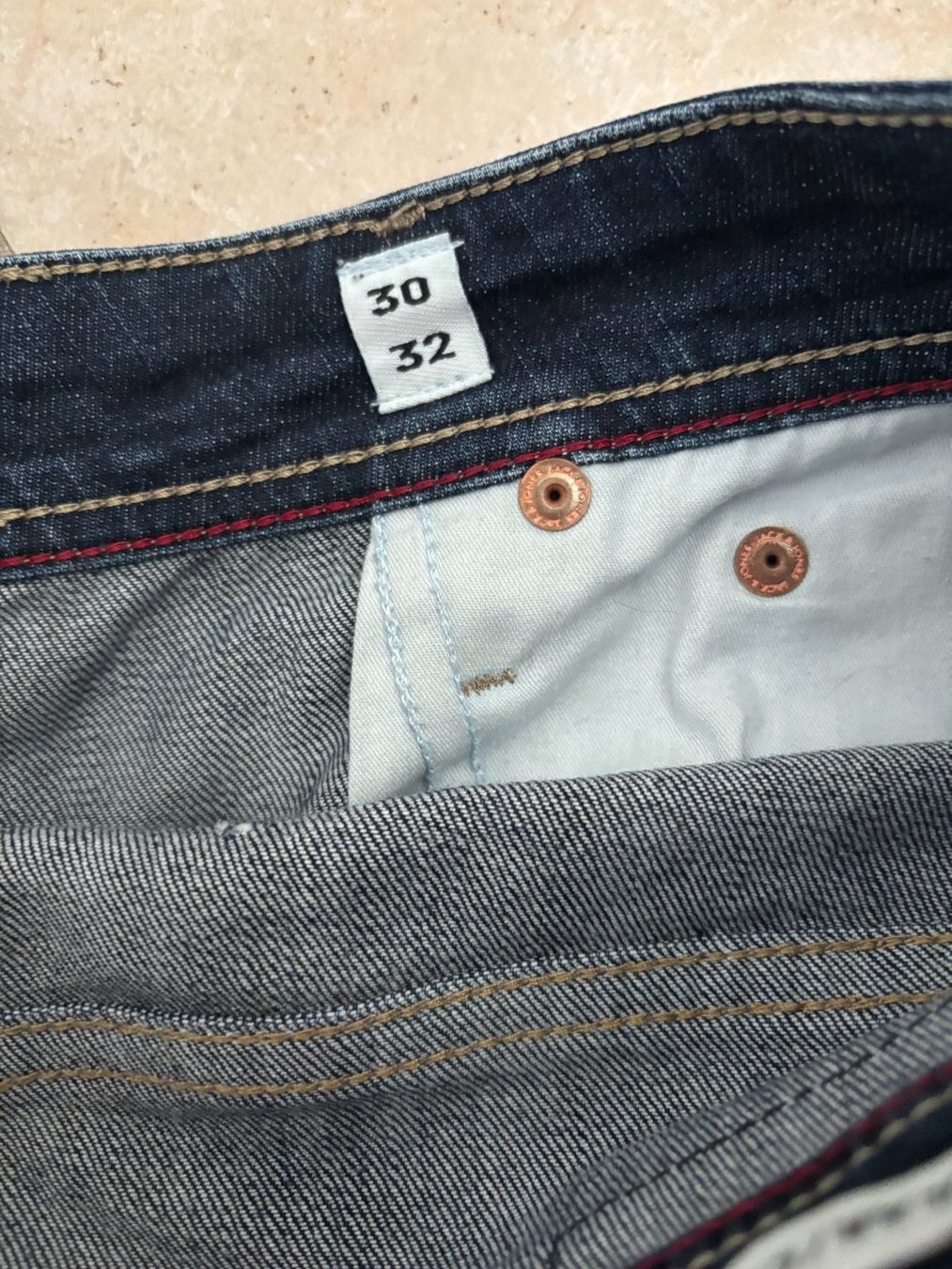 Jeans: 2 Stk. Jeans – Gebraucht aus Biel-Benken BL von Bergerr 8