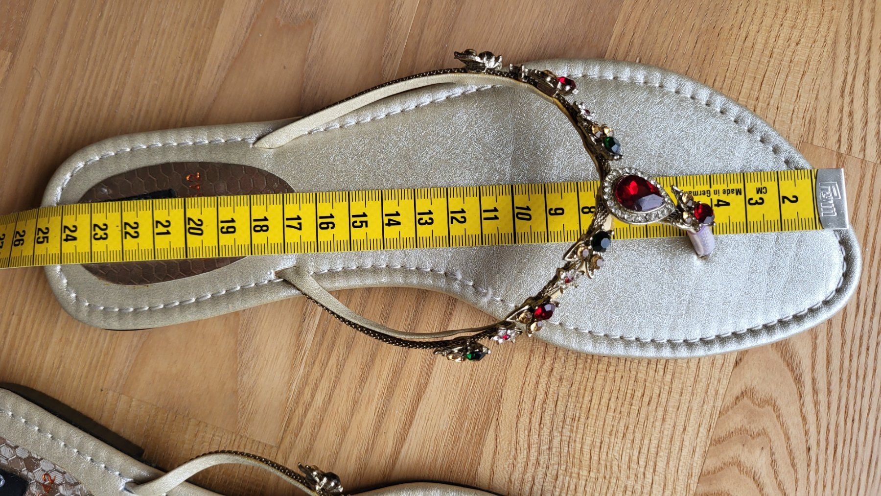 Scarpe da donna: Sandalen, Zehetrenner, FlipFlop Gr.38-39 – Nuovo e nell'imballaggio originale da Muttenz venduto da Igma 4