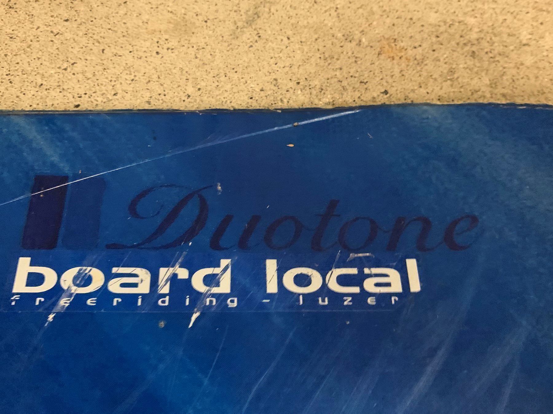 Board: Duotone Snowboard 161cm inkl Bindung Nitro Pro Apres Ski – Usato da Sursee venduto da Betlaze 2