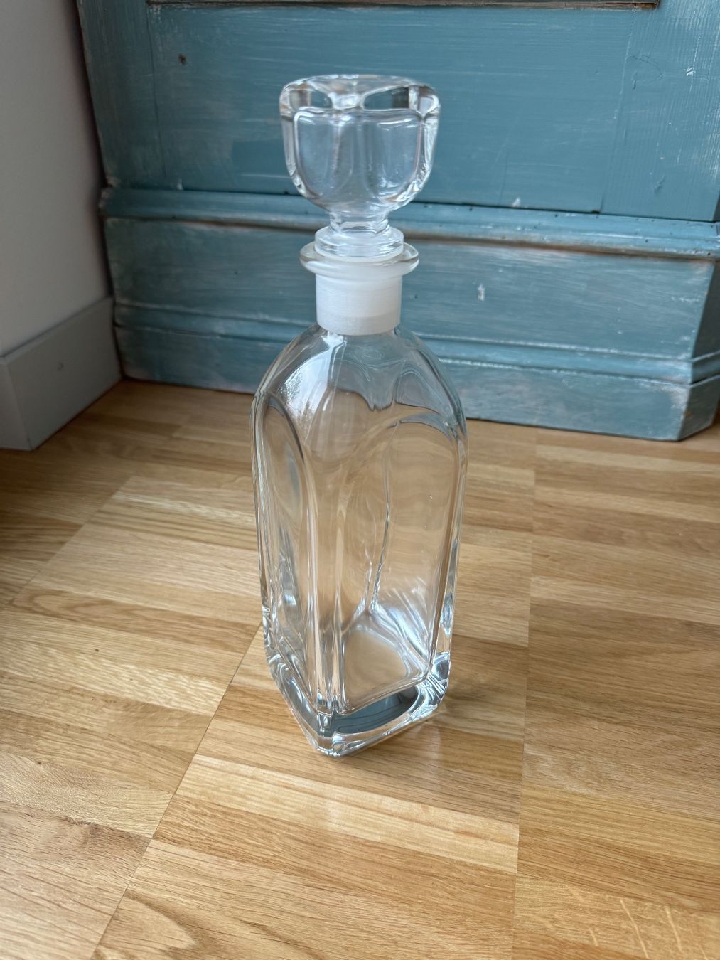 Altro in Stoviglie & Bicchieri: Edle Glasflasche – Nuovo (secondo la descrizione) da Binningen venduto da lea_5mf8