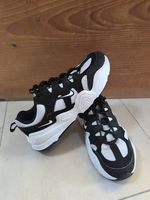 Baskets Nike 40.5