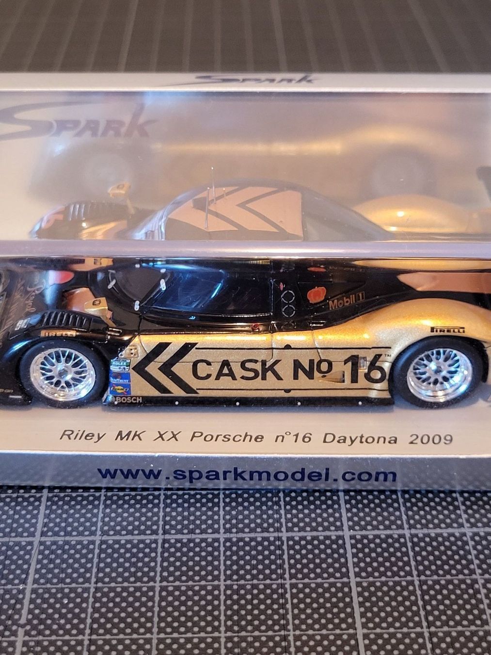 Porsche Modellini d'auto: Porsche Riley MK XX – Nuovo e nell'imballaggio originale da Chézard-St-Martin venduto da AlPat-Collections 2