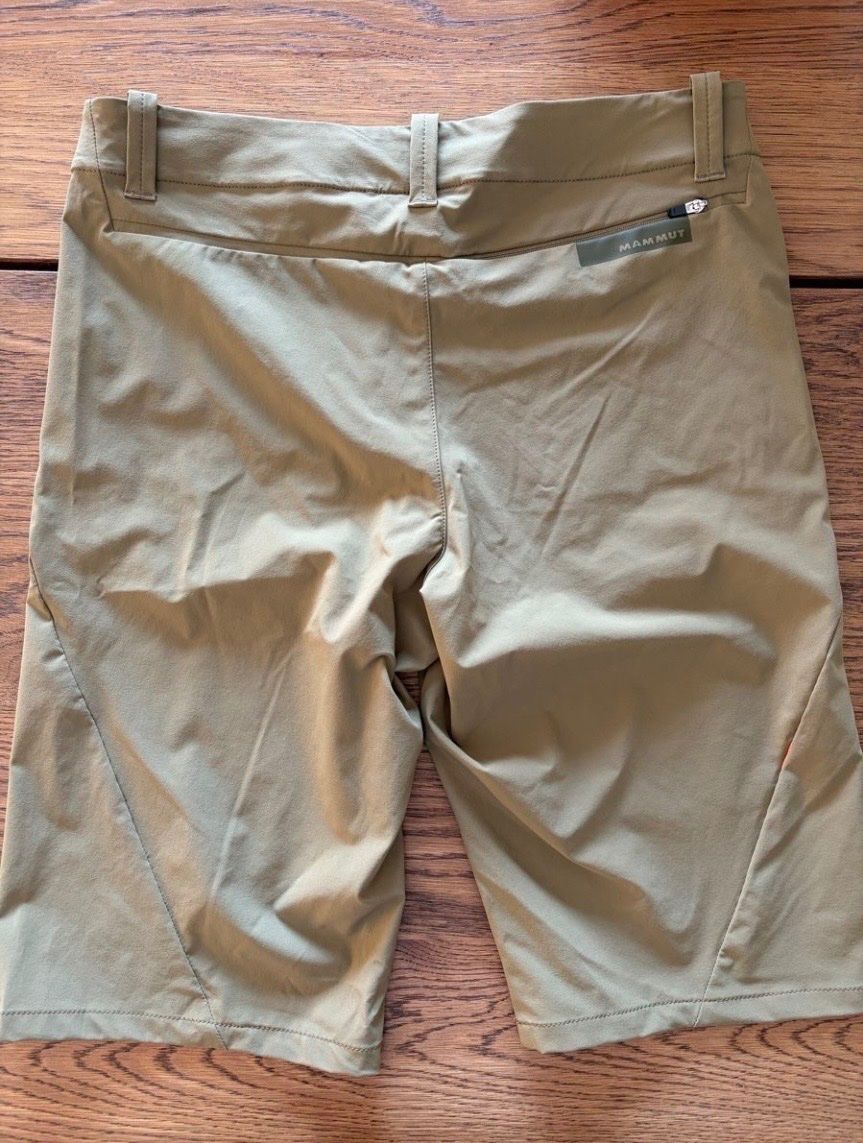 Mammut Pantaloni: Wander Shorts von Mammut – Nuovo (secondo la descrizione) da Zürich venduto da sim_z5x5 2