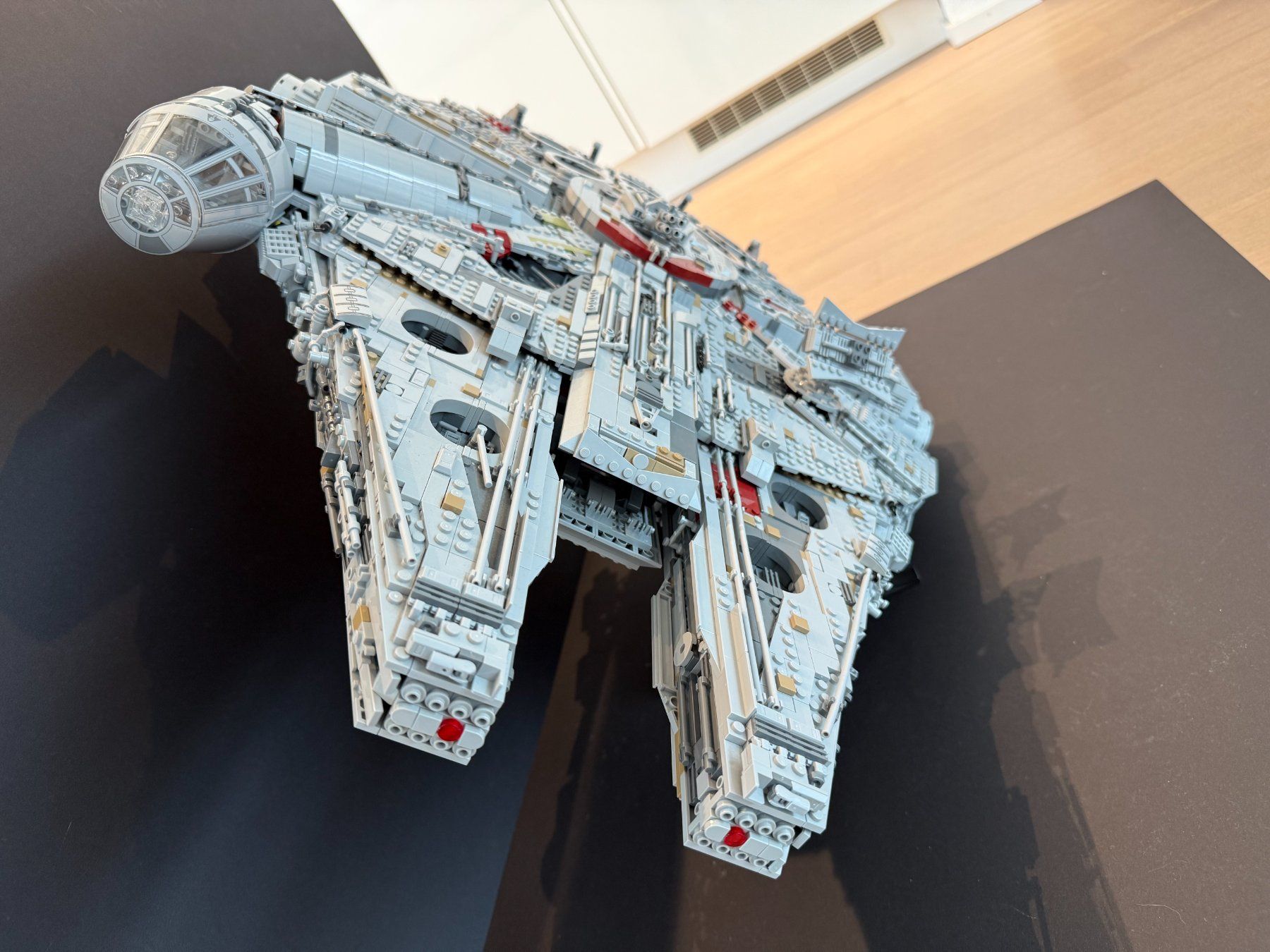 Lego Baukästen: 75192 LEGO Star Wars UCS Millennium Falcon – Gebraucht aus Muri AG von Lego-Collector 6