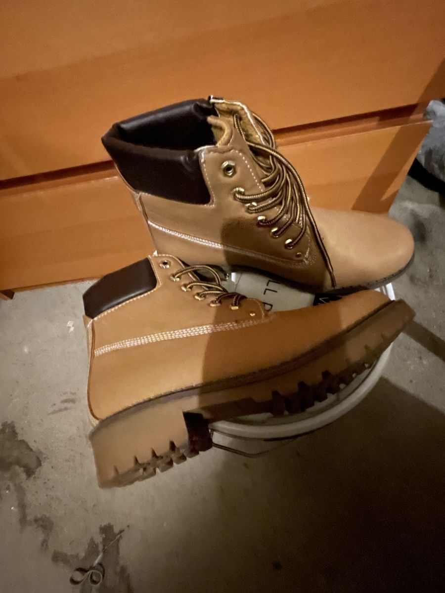 Damenschuhe: Wunderschöner Damen Stiefel Grösse: 39 – Neu (gemäss Beschreibung) aus Benglen von Shamily 4