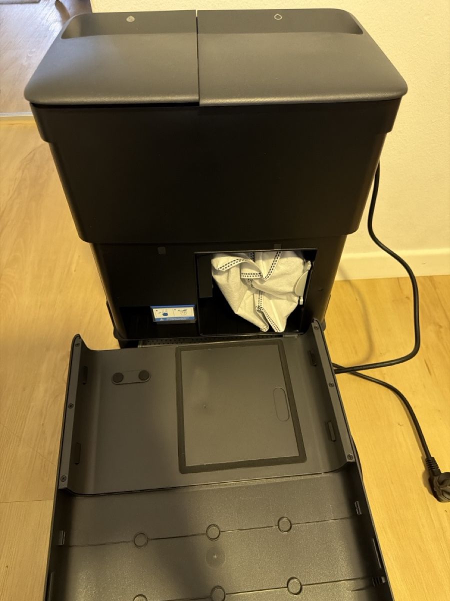 Ecovacs Aspirateurs & Accessoires: Saugroboter Ecovacs T90 pro Deebot schwarz  – Neuf avec emballage d'origine à Luzern par ard_b2kz 1