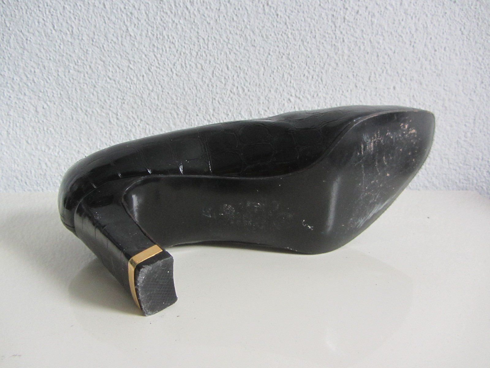 Scarpe da donna: FOGARIN - Vintage Lack Leder Pumps 37 – Usato da Zürich venduto da Diazaio 3
