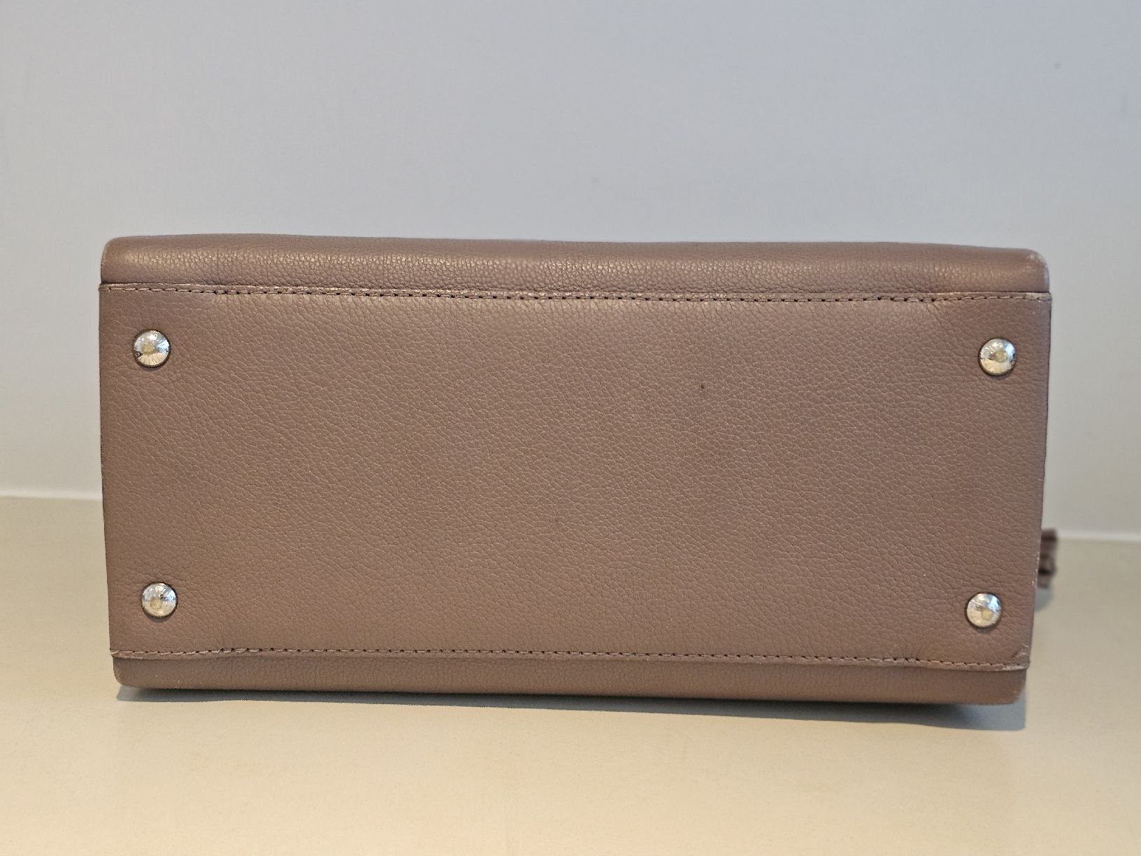 Louis Vuitton Borse da donna: Sac Louis Vuitton Lockmeto original – Usato da Courtepin venduto da mandy67 7