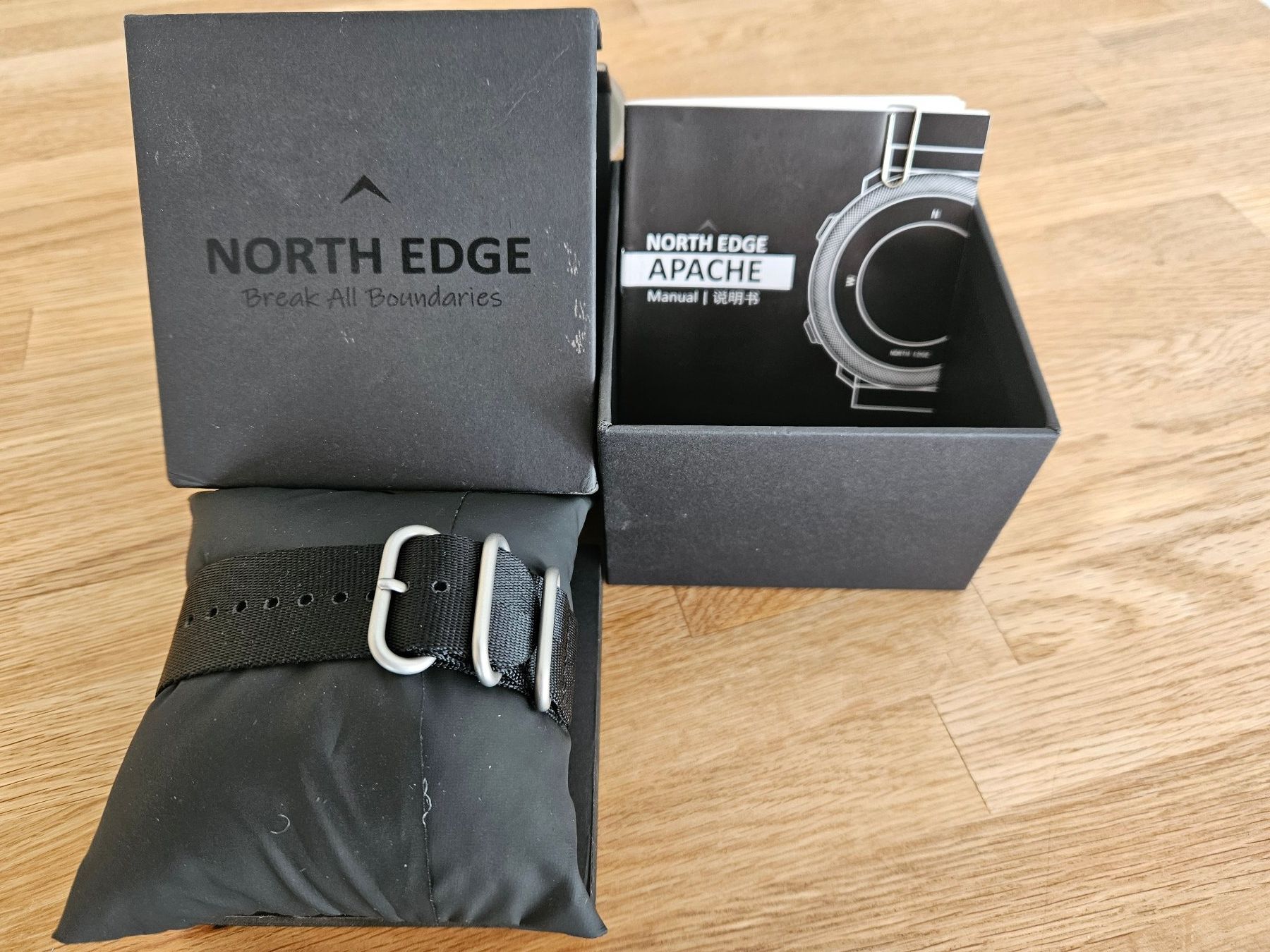 Orologi: Sportuhr mit Höhenmesser / North Edge APACHE / Neu – Nuovo (secondo la descrizione) da Einsiedeln venduto da Salusa 3