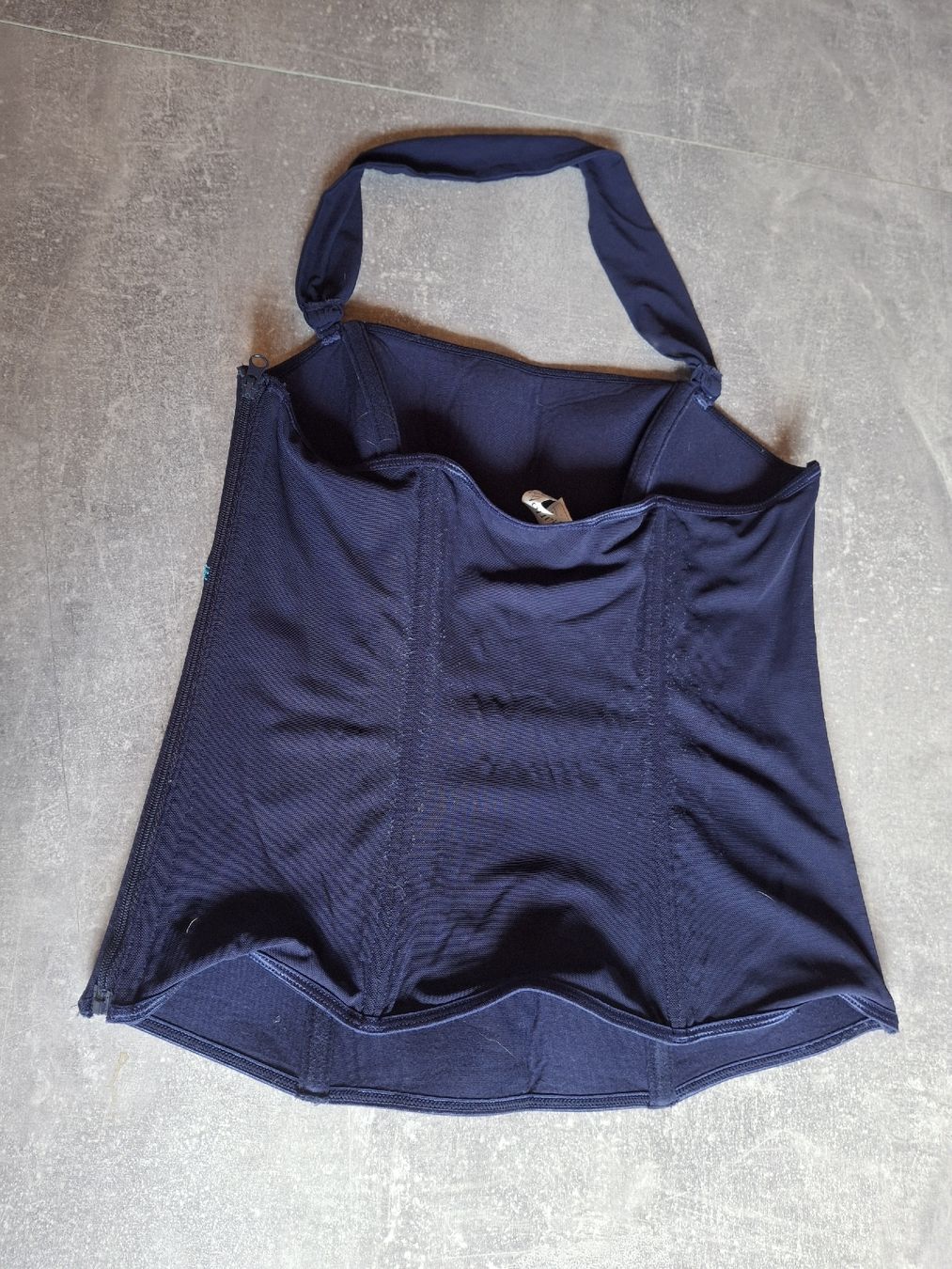 Tops: Bustier taille 36/38 marque Charlott' – D'occasion à Villiers par san_jn5w 4