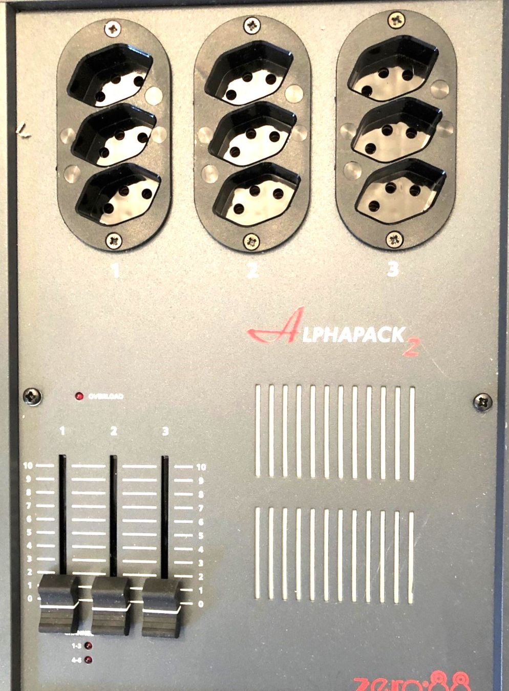 Alimentazione elettrica: DJ/Band 3-Kanal-Lichtdimmer, Zero88 Alpha Pack 2, CH-Version – Nuovo (secondo la descrizione) da Arlesheim venduto da ver_x866