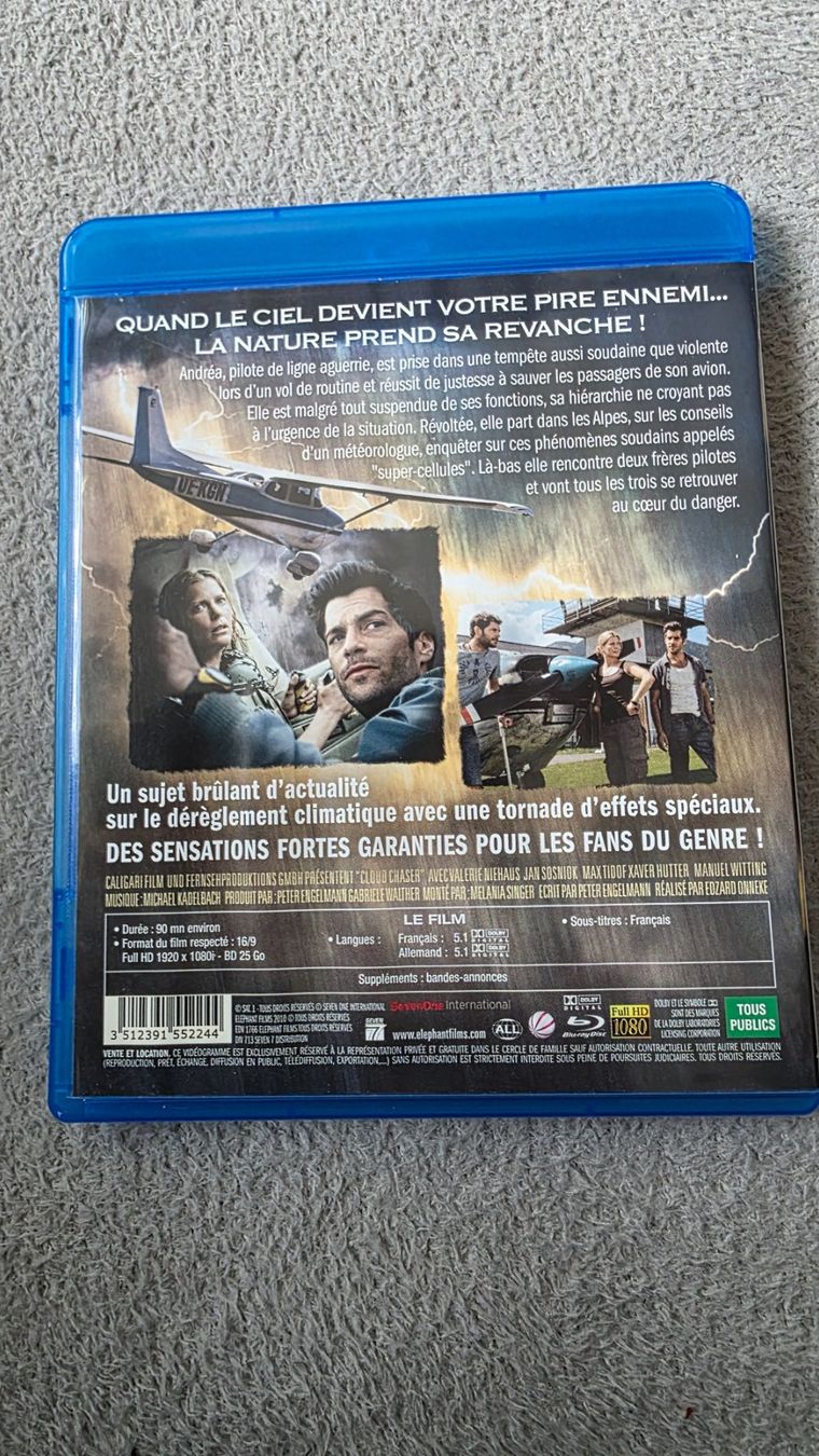 Tutti i DVDs: Cloud Chasers Blu-ray – Usato da Bionnens venduto da Meg011 1