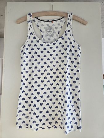 Sommerliches Top von EDC Esprit mit süssen Herzen, Grösse S