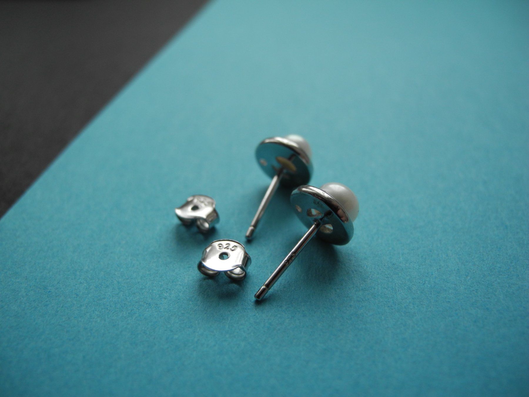 Orecchini pendenti & Orecchini a lobo: Ohrstecker 925 Silber mit Perlen – Nuovo (secondo la descrizione) da Balsthal venduto da qwer24 2