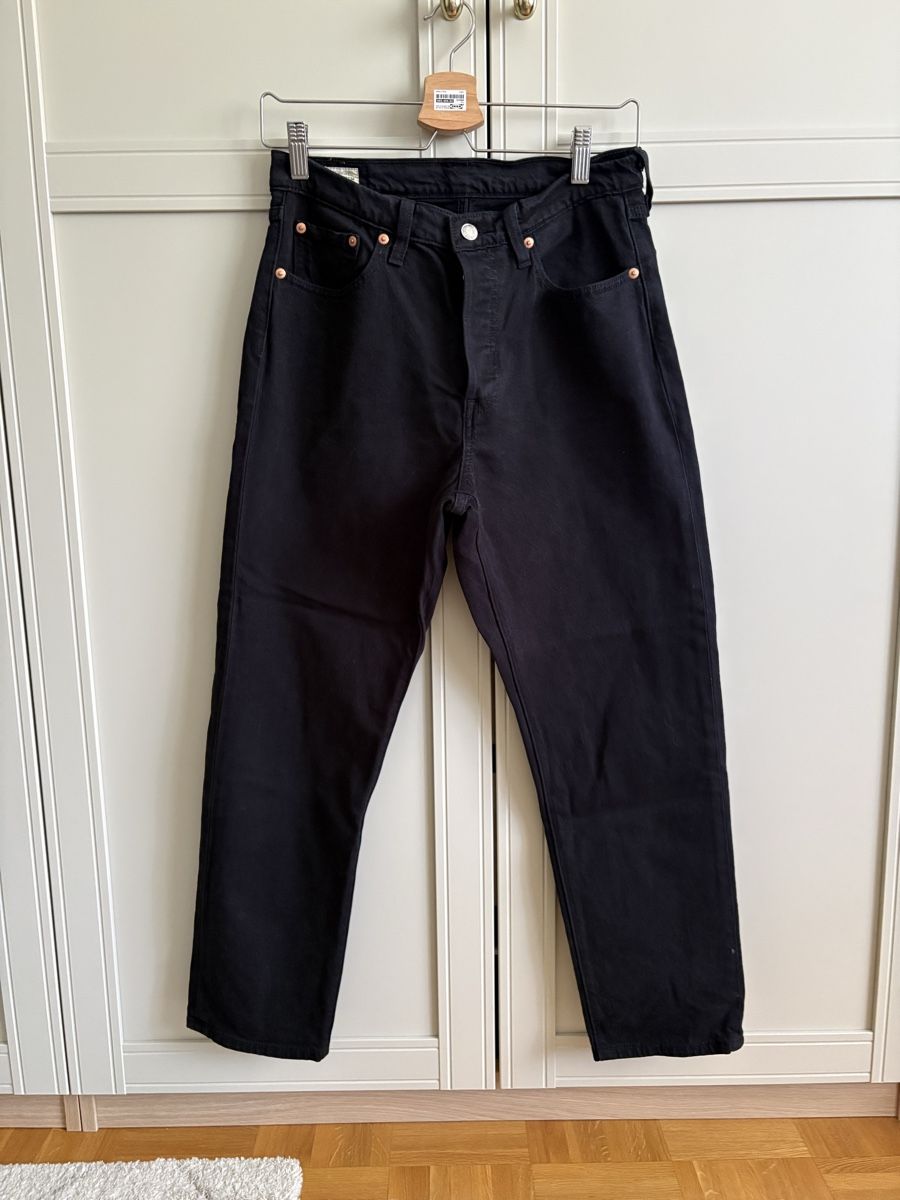Levi's Jeans: Levi's 501 crop, taille 27/26 – Usato da Pully venduto da Dul5