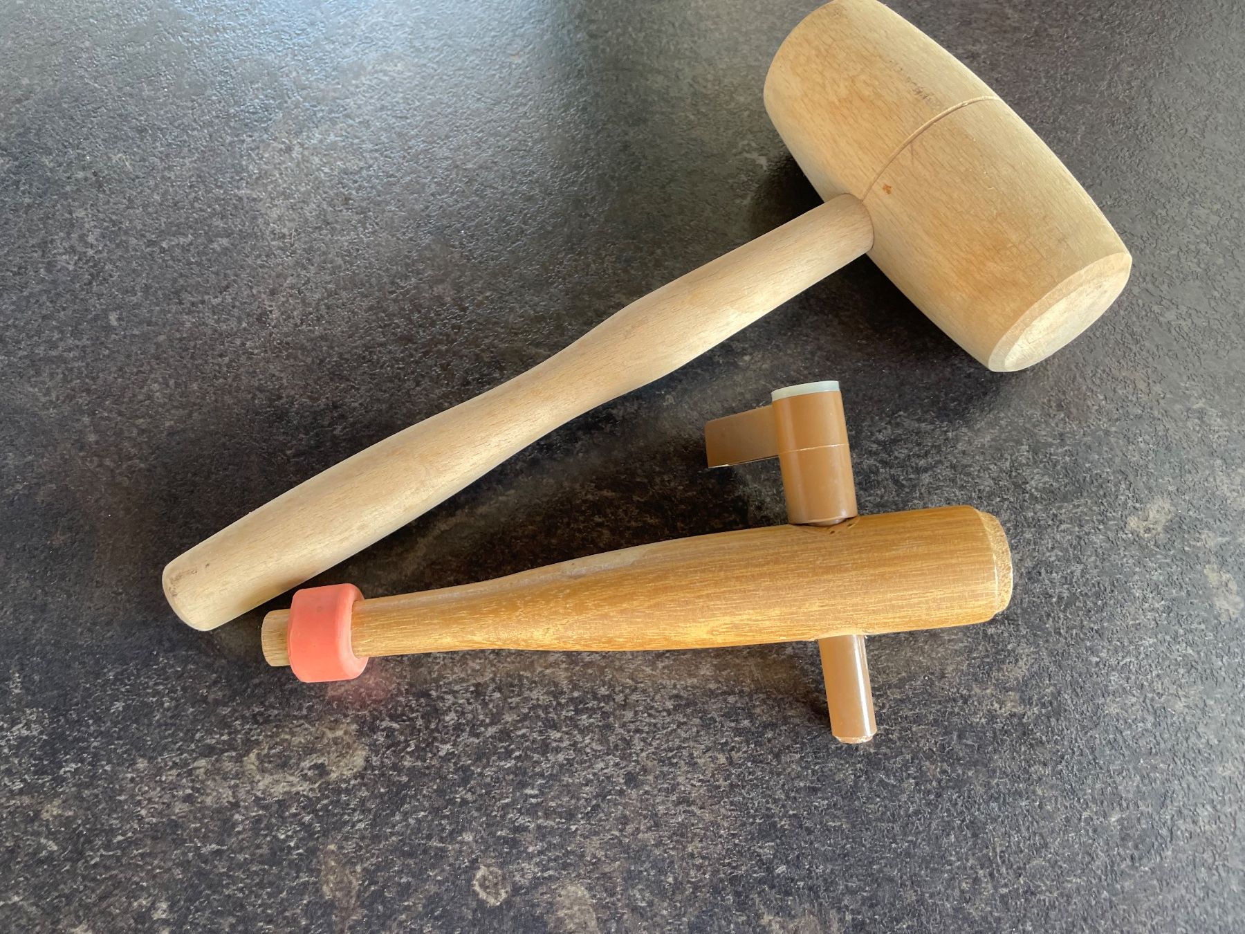 Alle Werkzeuge: original Zapfhahn und Holzhammer – Gebraucht aus Eiken von garanoiri 4