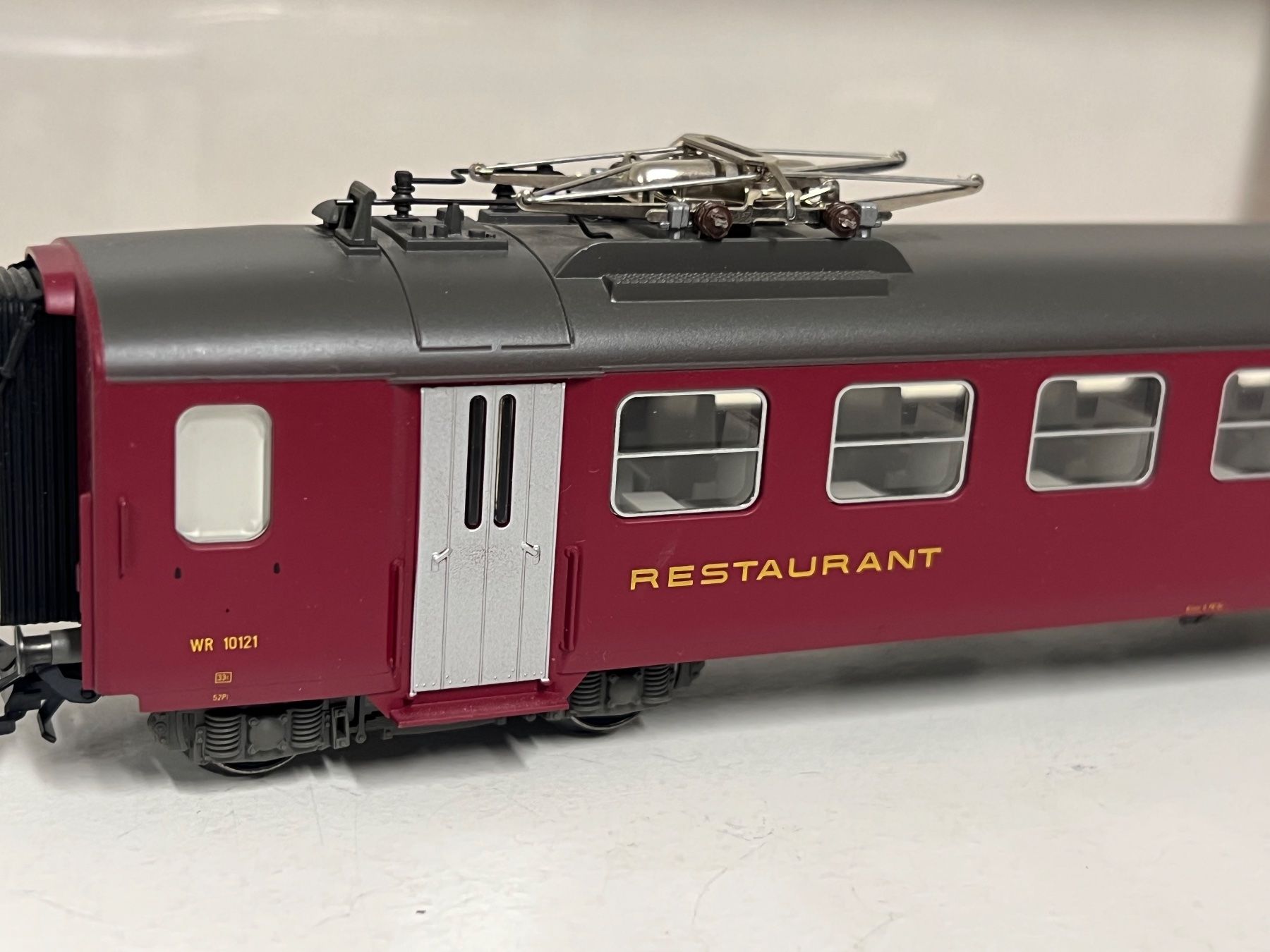 Märklin Modelleisenbahnen: Märklin 43390 EPOCHE lll SBB Restaurant H0 AC – Gebraucht aus Neuenhof von ludovicco 2