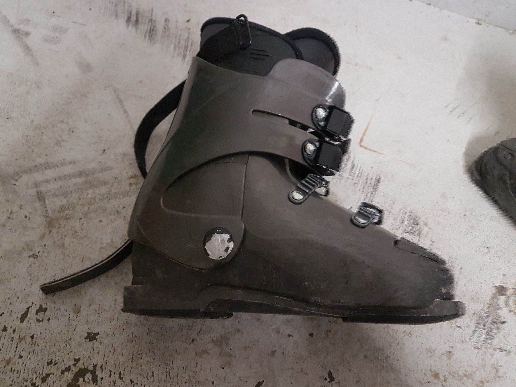 Skis: Skischuhe Gr.43 – Gebraucht aus Dietschwil von FIZENATOR 5