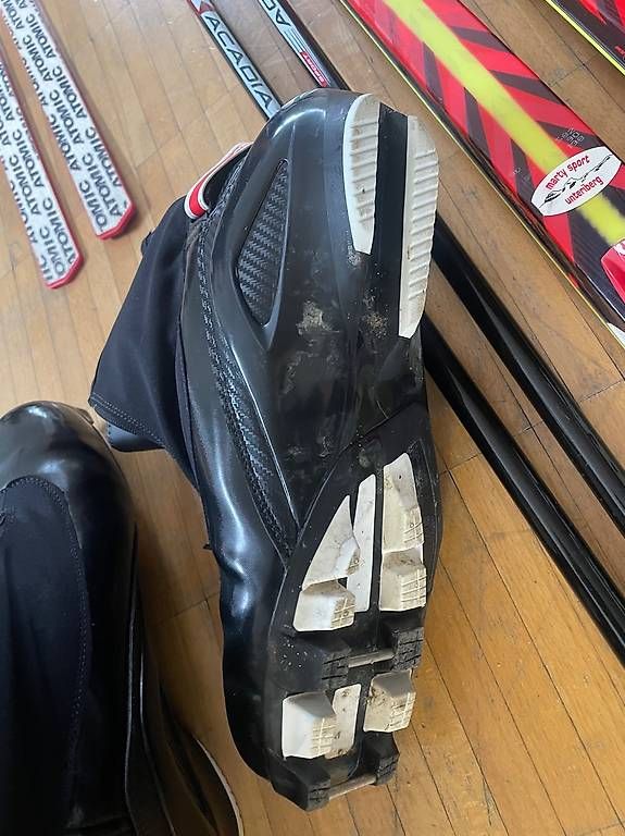 Skis: Langlauf Set Atomic klassisch Ski Stöcke Schuhe – Gebraucht aus Stäfa von Phphch 3