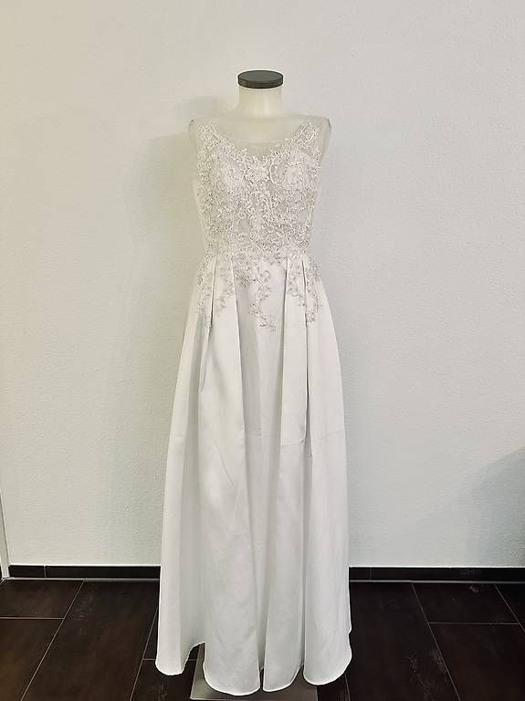 Vestiti: Brautkleid M/38 – Usato da Amriswil venduto da luxi987 1