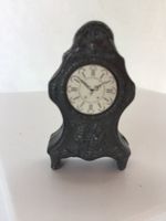 Antike Puppenhaus Uhr