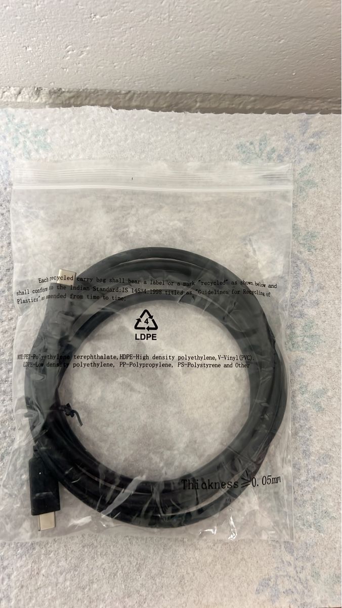Cavi: USB-C Kabel, Schwarz, Neu – Nuovo e nell'imballaggio originale da Matzingen venduto da D.MM