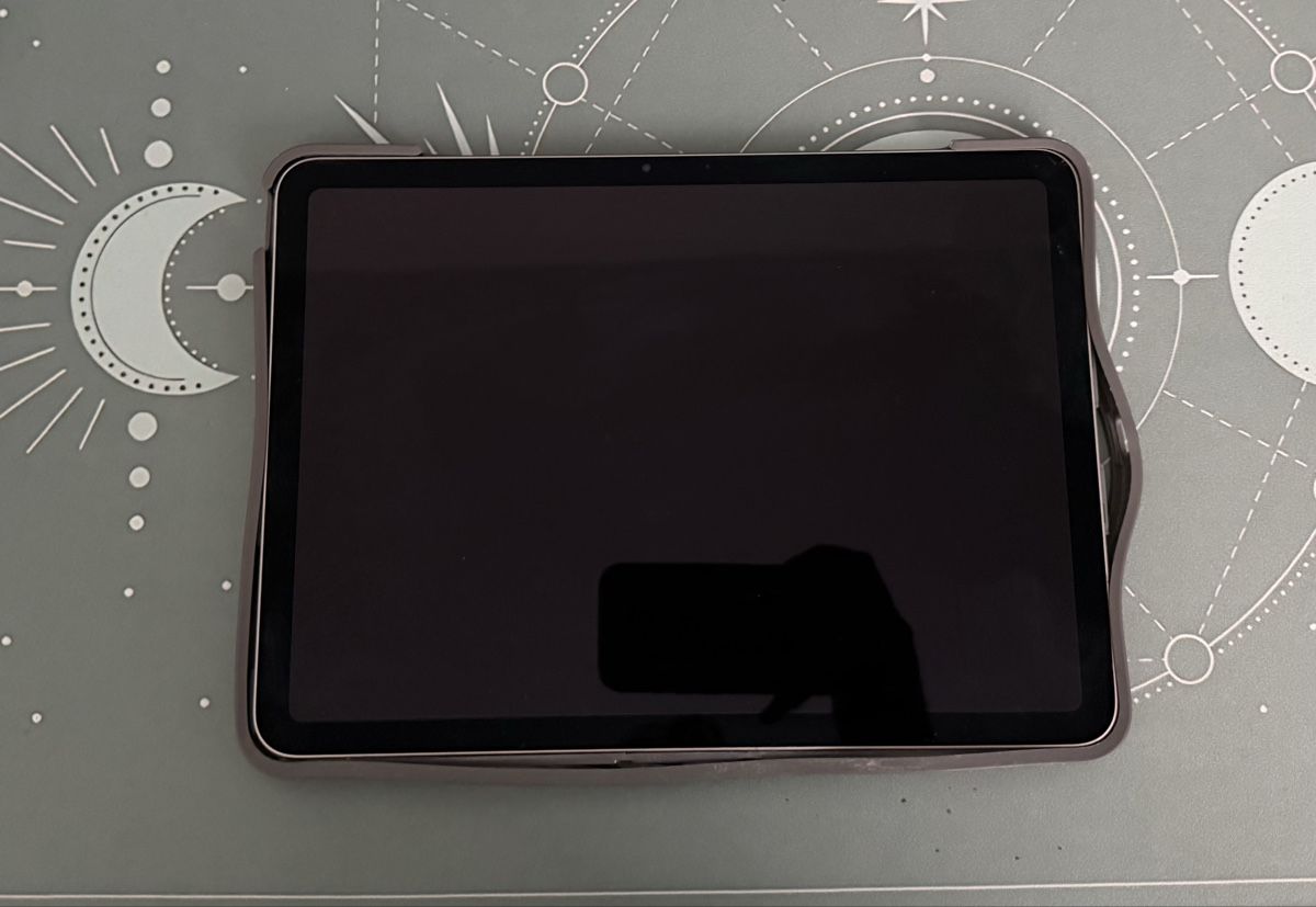 Apple Tablet PC: IPad Air M2 (2024) Set – Gebraucht aus Schlieren von esh_s55d