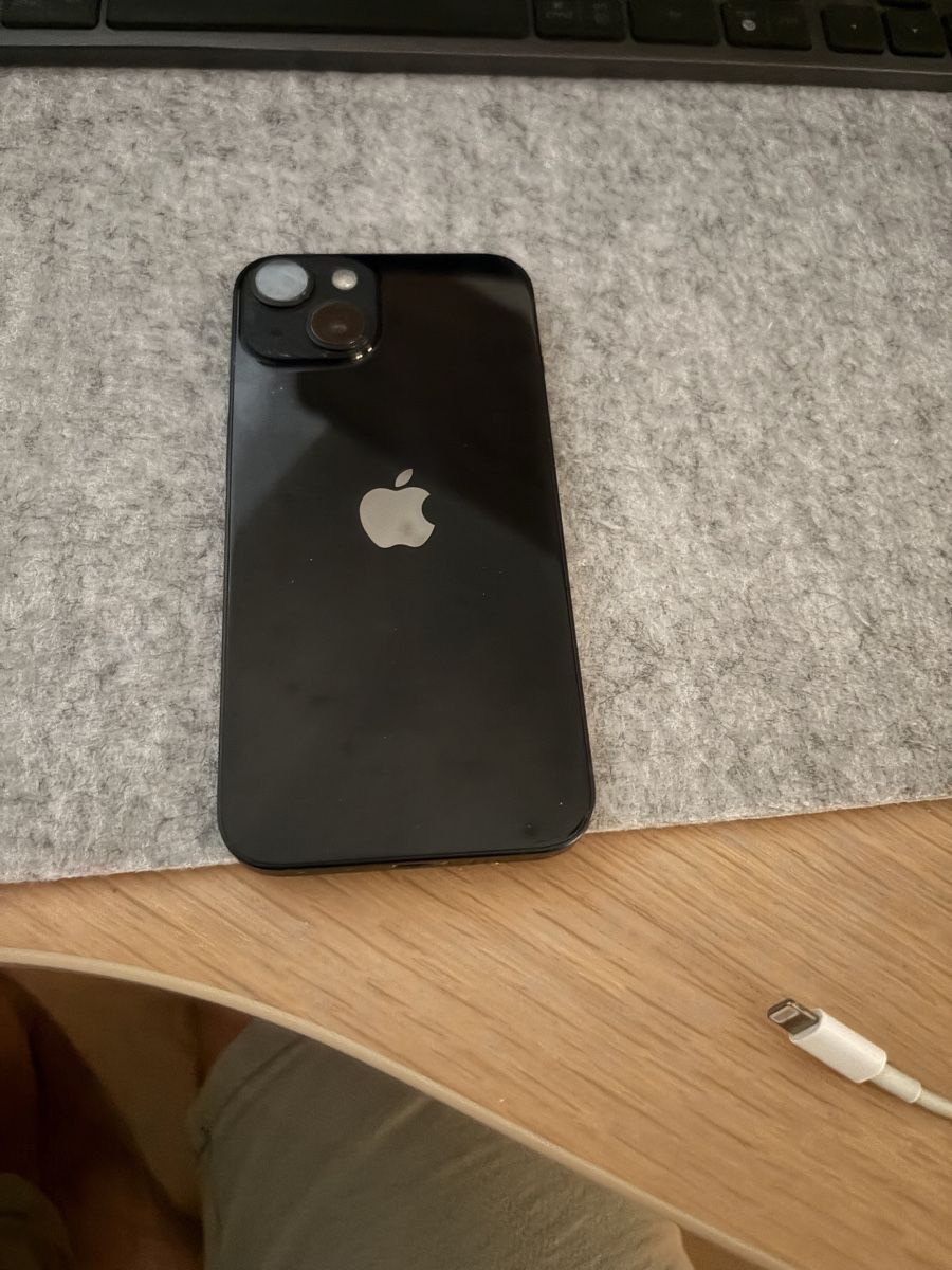 Apple Telefoni cellulari / Smartphones: iPhone 14 128gb – Usato da Ins venduto da mor_xd2z 1