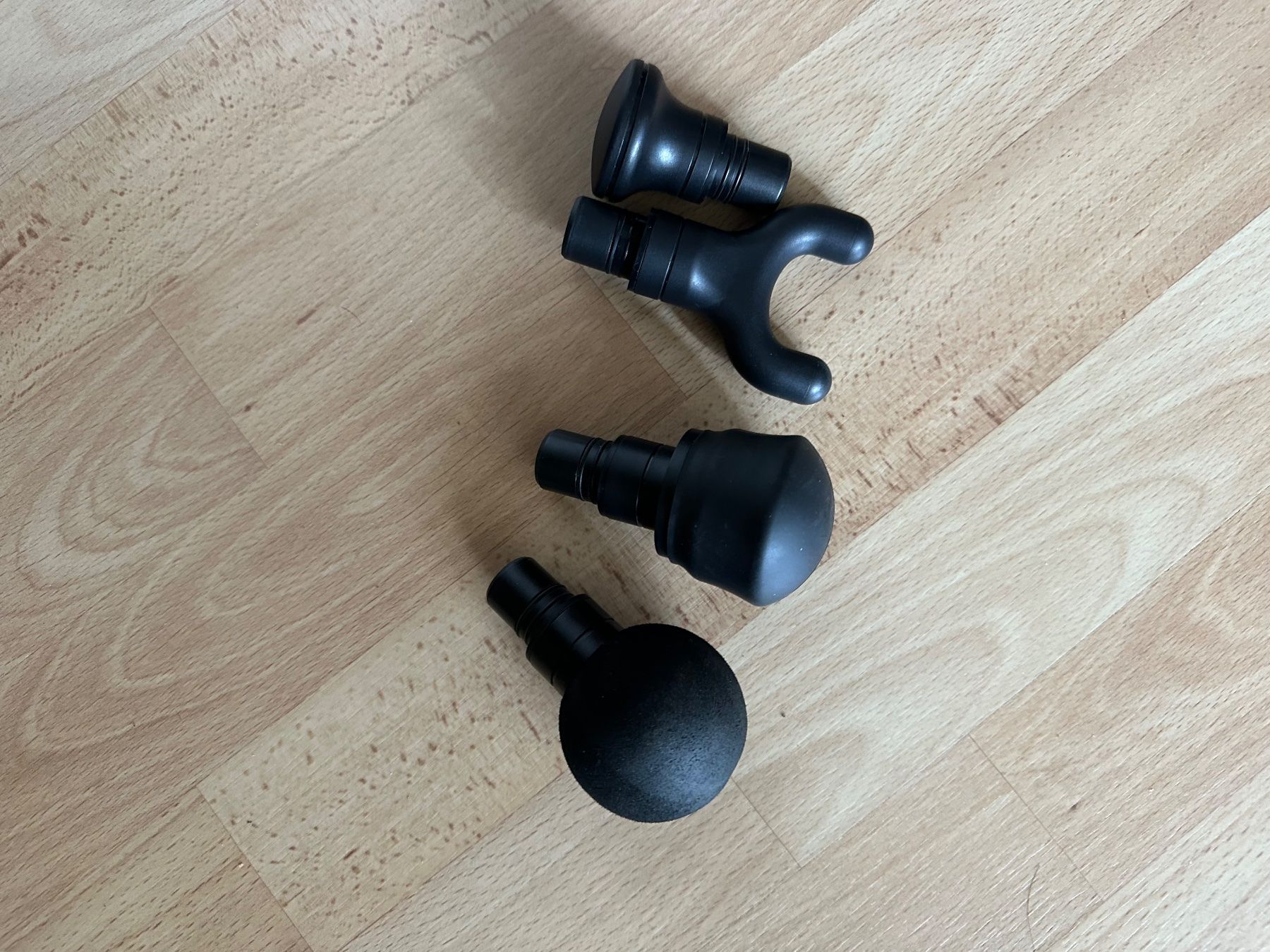 Beurer Dispositivi per massaggi: Beurer massage pistole mg99 – Usato da zuchwil venduto da sha_zgn9 1