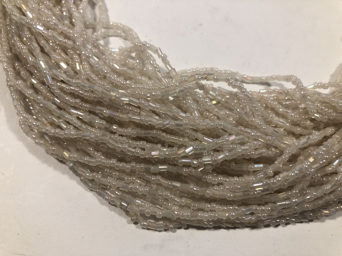 Catenine: Schicke Perlenkette (Glasperlen) Weiss – Nuovo (secondo la descrizione) da Bern venduto da Etzy 3