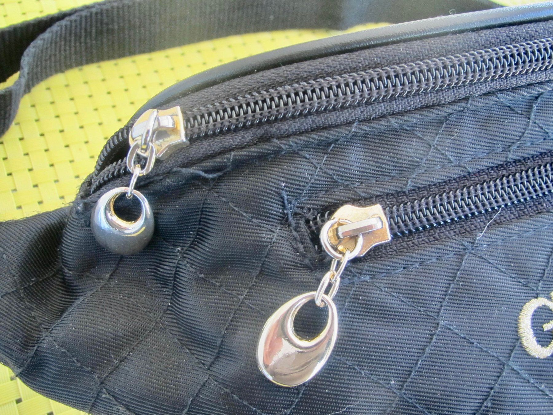 Taschen für Damen: SAC BANANE GIOLA – Gebraucht aus Murten von Selliot 2