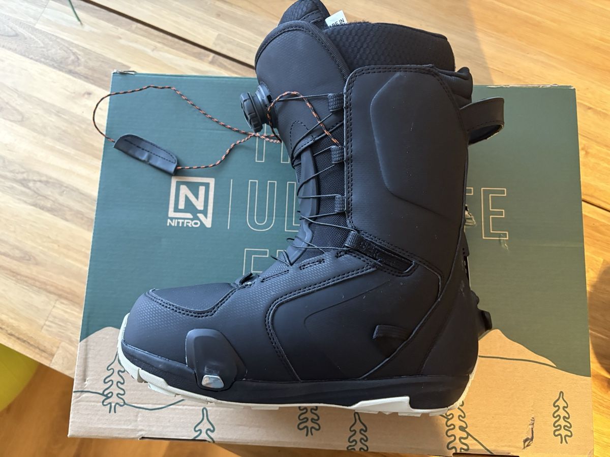 Snowboard Nitro Herrenschuhe: Step ON / Nitro Darkseid Boa Snowboardschuhe Gr.43 – Neu (gemäss Beschreibung) aus Oberurnen von Martintron