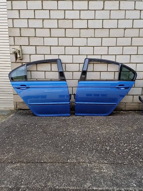 Tutti pezzi di ricambio auto: bmw e46 kombi/Limo Türe ab – Usato da Niedergösgen venduto da Zecinha 1