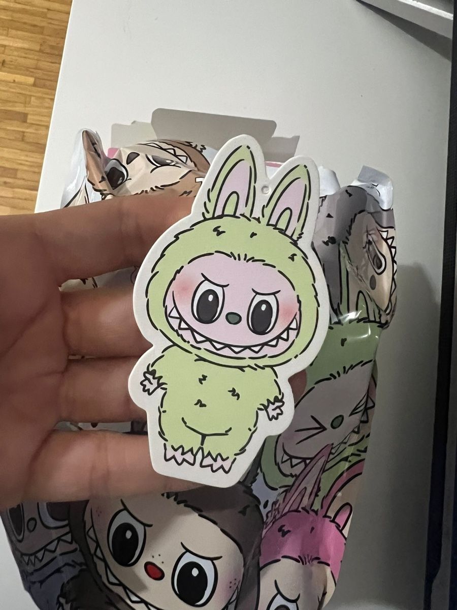 Figurine Pop Mart Labubu Macaron - Série "Exciting Macaron", édition "Bonheur", Neuve Sous Blister