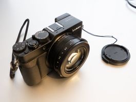Panasonic DMC-LX100, sehr guter Zustand mit Umhängetasche
