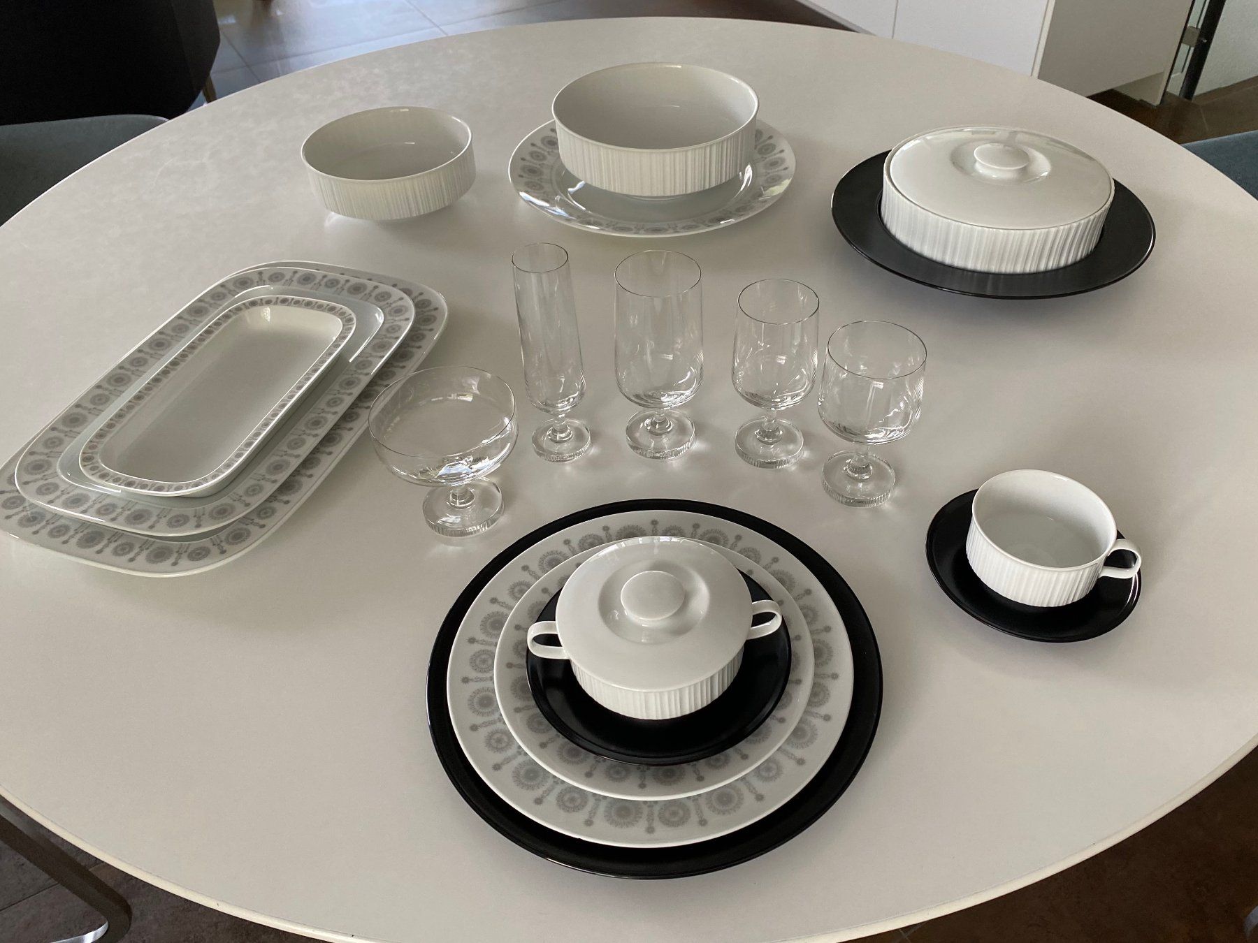 Rosenthal Set di piatti: Tafelservice Rosenthal Variation 5 – Usato da Weggis venduto da mad_8msx