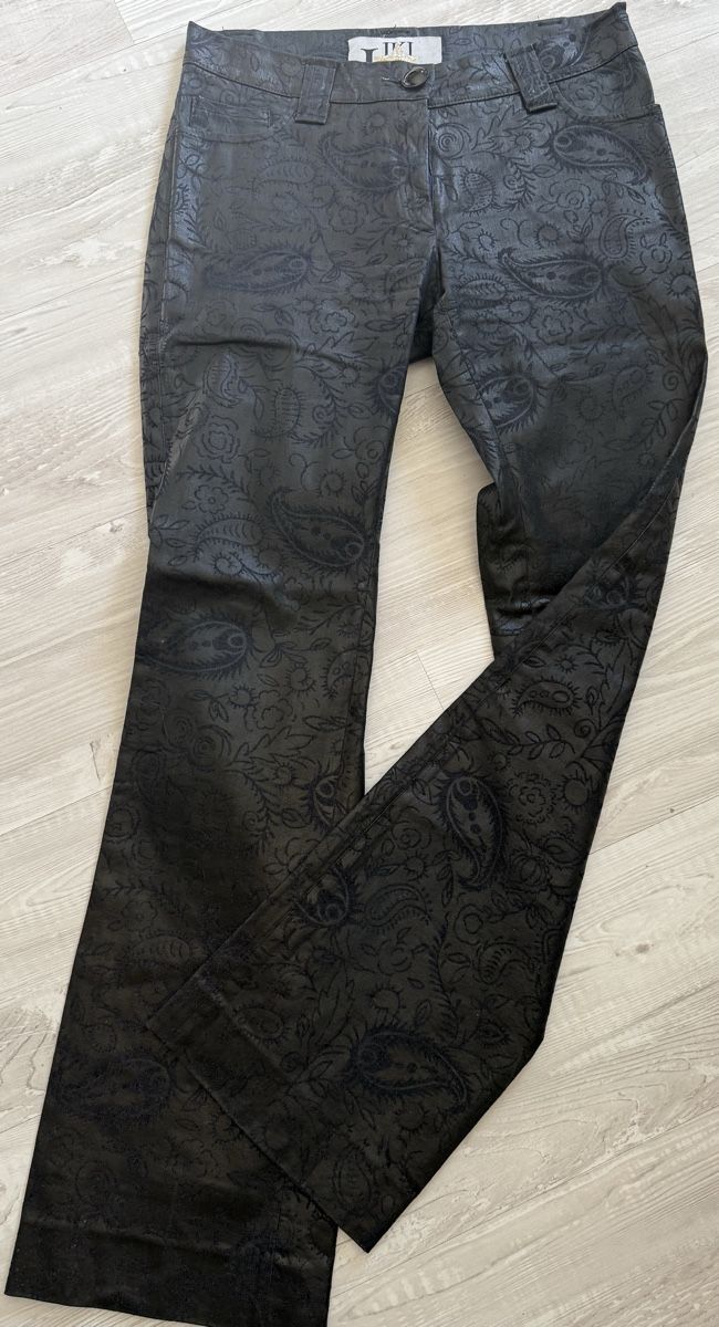 Pantaloni: Pantalon JIKI STAR T – Nuovo (secondo la descrizione) da Lausanne venduto da Doudoutze