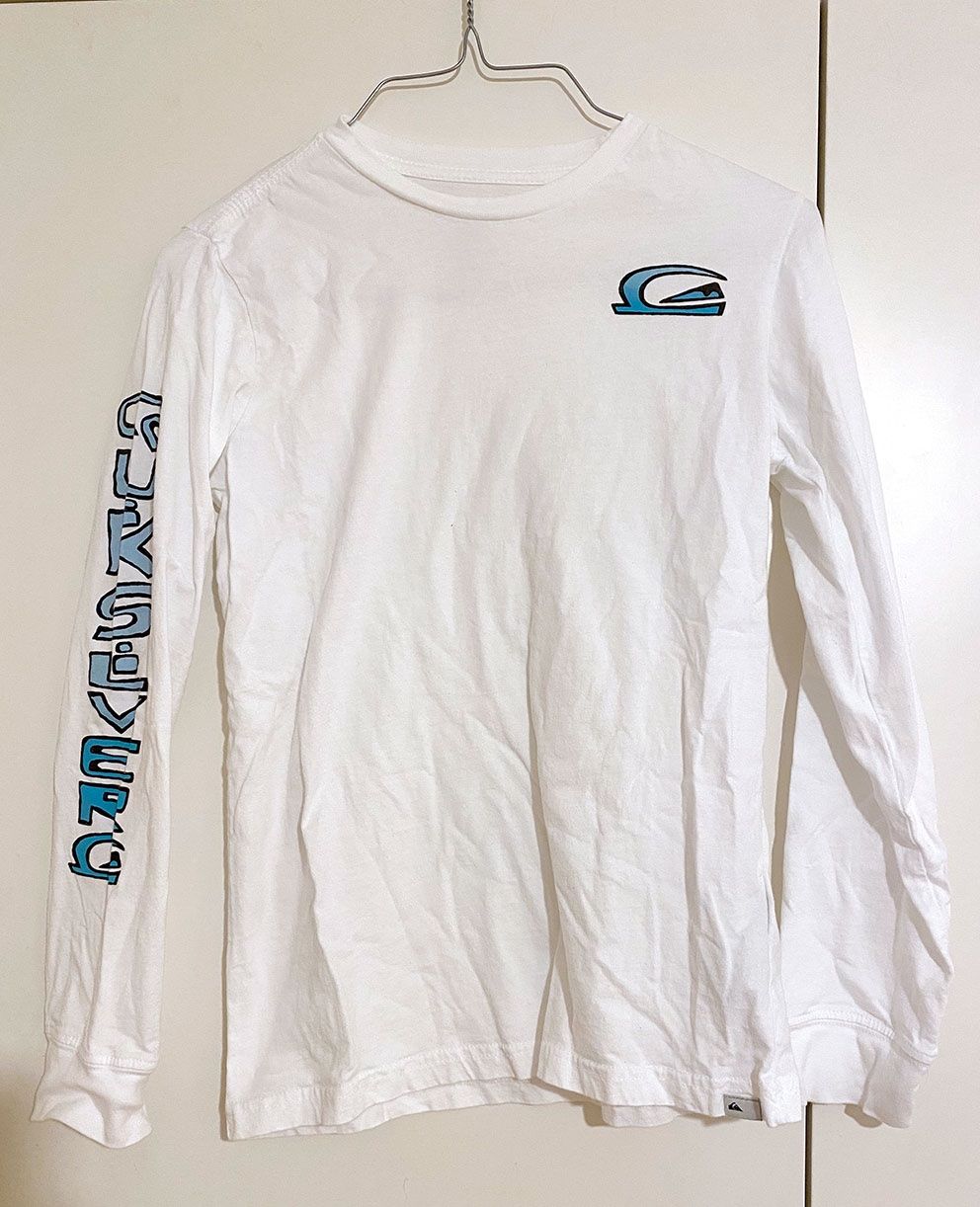 Chemises, T-shirts & Polos: Quiksilver Shirt – D'occasion à herrliberg par flora8008