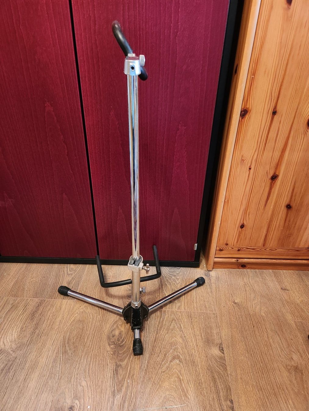 Altro in Decorazioni & Accessori: GITARRE STÄNDER  TAMA...☆ – Usato da Farnern venduto da WFZMK 1