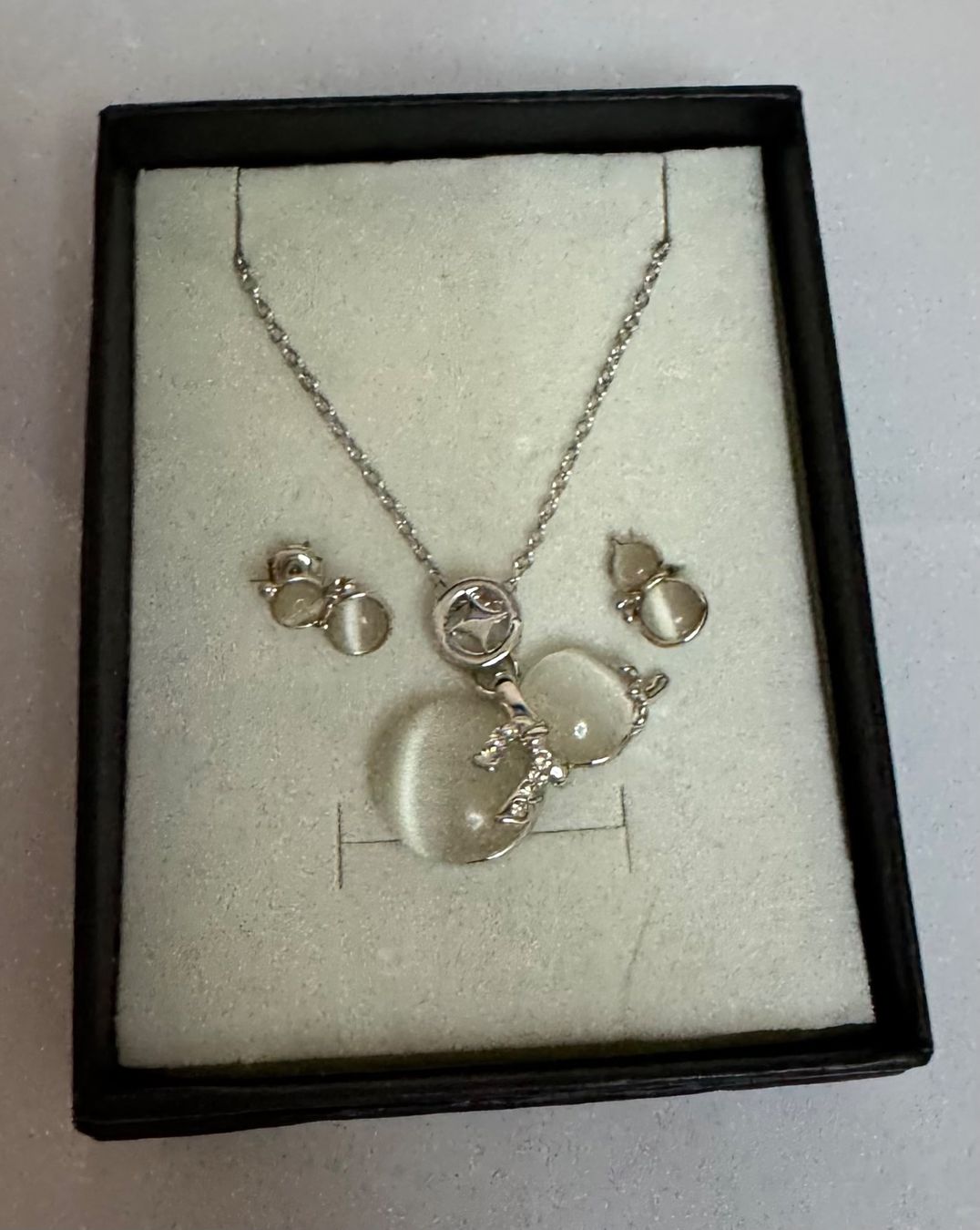 Sonstiger Schmuck: Schmucksets für Damen – Neu und originalverpackt aus Adliswil von Jessik0 3
