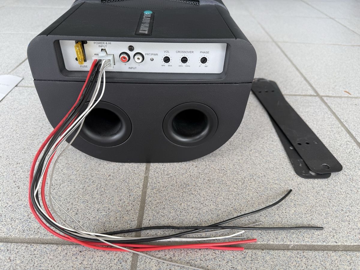 Blaupunkt Casse acustiche: Subwoofer Blaupunkt 240W – Usato da Wohlen AG venduto da Ricowi 1