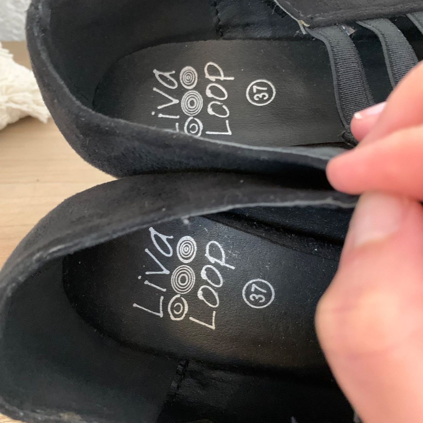 Chaussures femmes: Schuhe Liva Loop Gr. 37 – D'occasion à Fislisbach par KolibriSecondhand 7