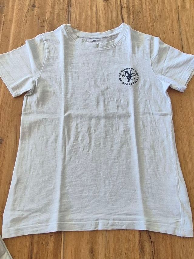 H&M Kleiderpakete: 146/152- Grösse, 4er SET kurzarm Shirt – Gebraucht aus Nottwil von echtMOMO 2