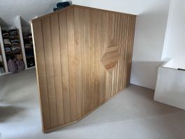 Sichtschutz Trennwand aus Eichenholz vom Schreiner