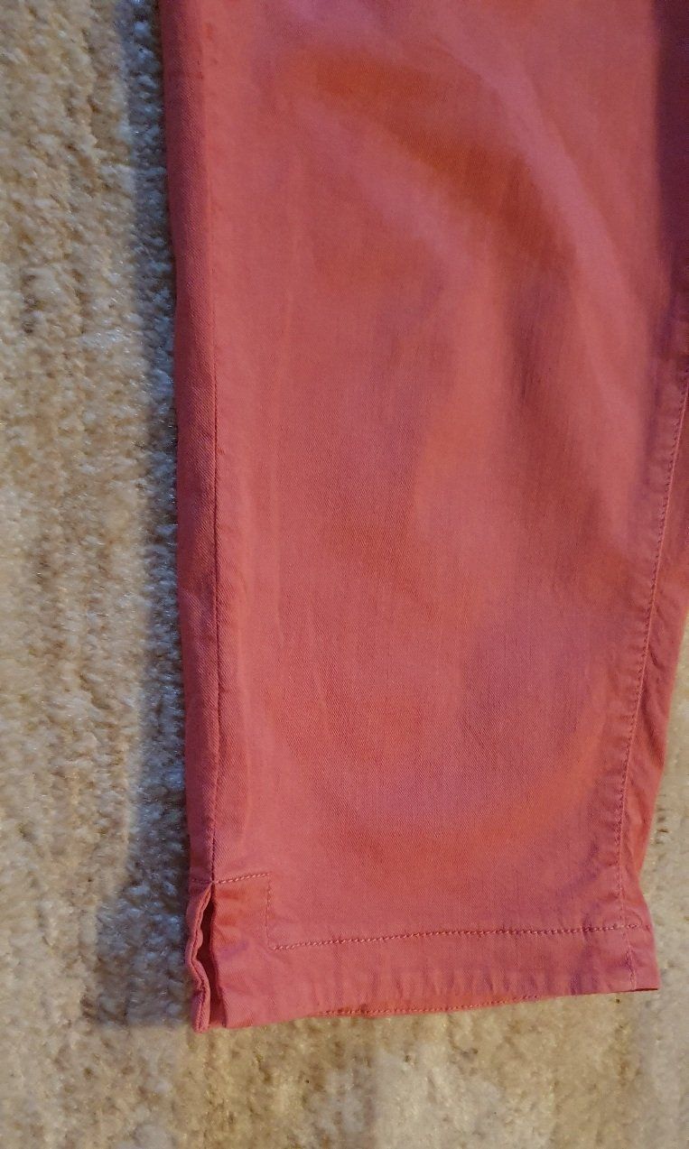 Raffaello Rossi Pantaloni: Raffaello Rossi Freizeithose, Gr. 42 – Nuovo (secondo la descrizione) da Unterentfelden venduto da LookoutMt 2