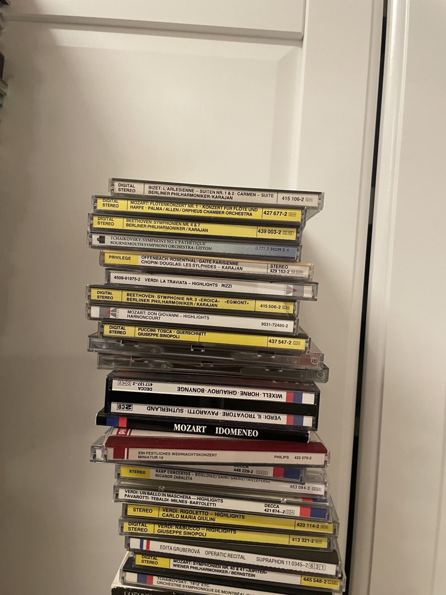 CD: CD Collection 300 + – Usato da Wettingen venduto da Simis2812 5