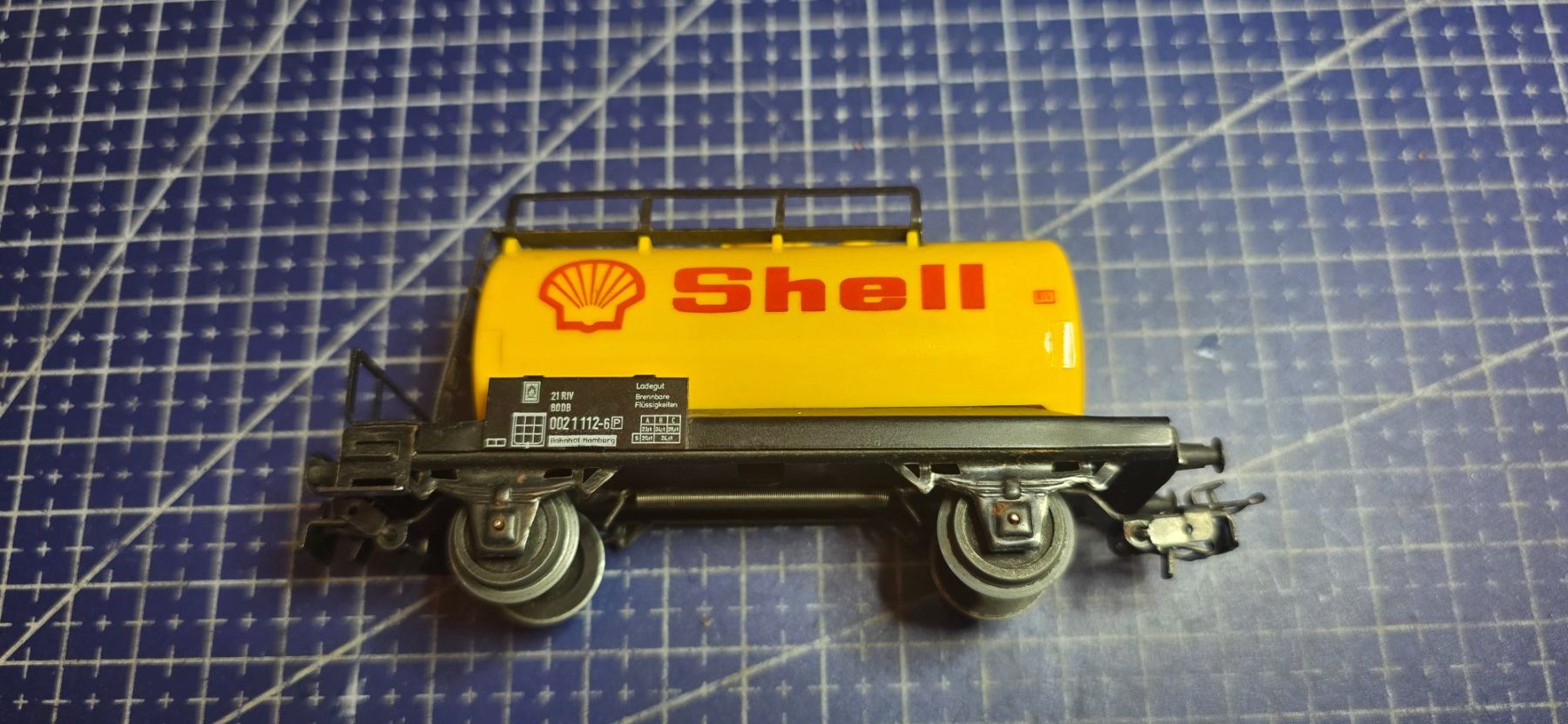 Märklin Modelleisenbahnen: Märklin shell Tankwagen HO/ AC – Gebraucht aus Hochfelden von Danizh0