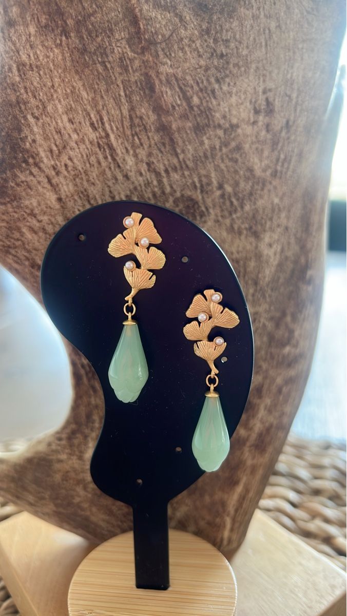 Orecchini pendenti & Orecchini a lobo: Schöne Ohrringe Ginkgoblatt mit Jade – Nuovo (secondo la descrizione) da Seon venduto da Sunny-Schmuck78